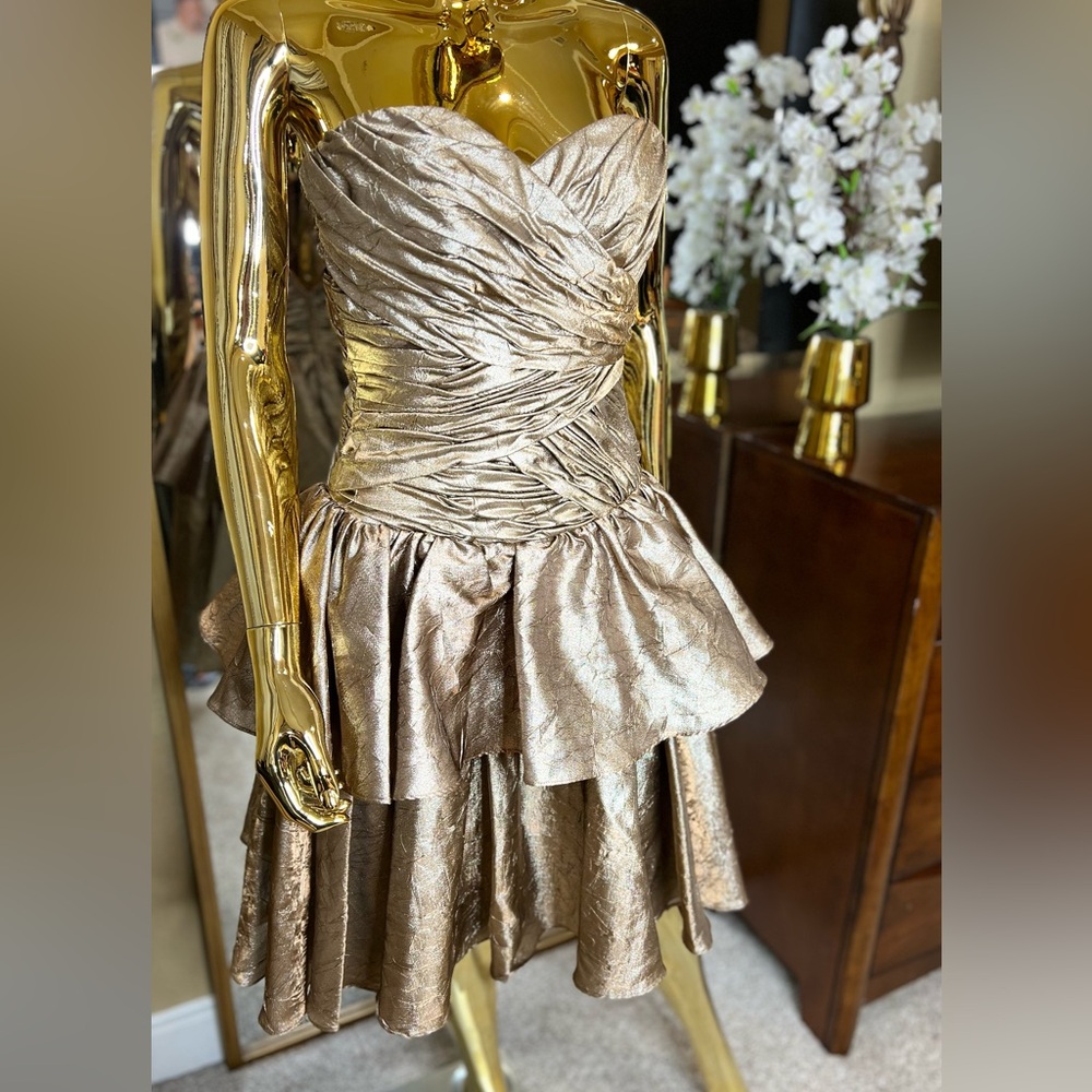 Vintage Cassandra Stone 90’s Y2K Prom Dress Strapless Gold Crinkle Metallic Sz 0
